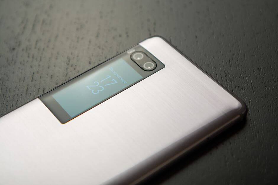 Meizu pro 7 plus: обзор характеристик и дизайна смартфона