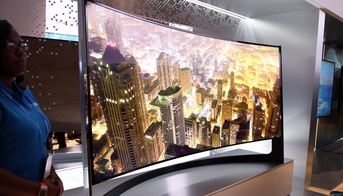 Samsung выпустила 7-метровый телевизор для миллиардеров и мультимиллионеров. видео