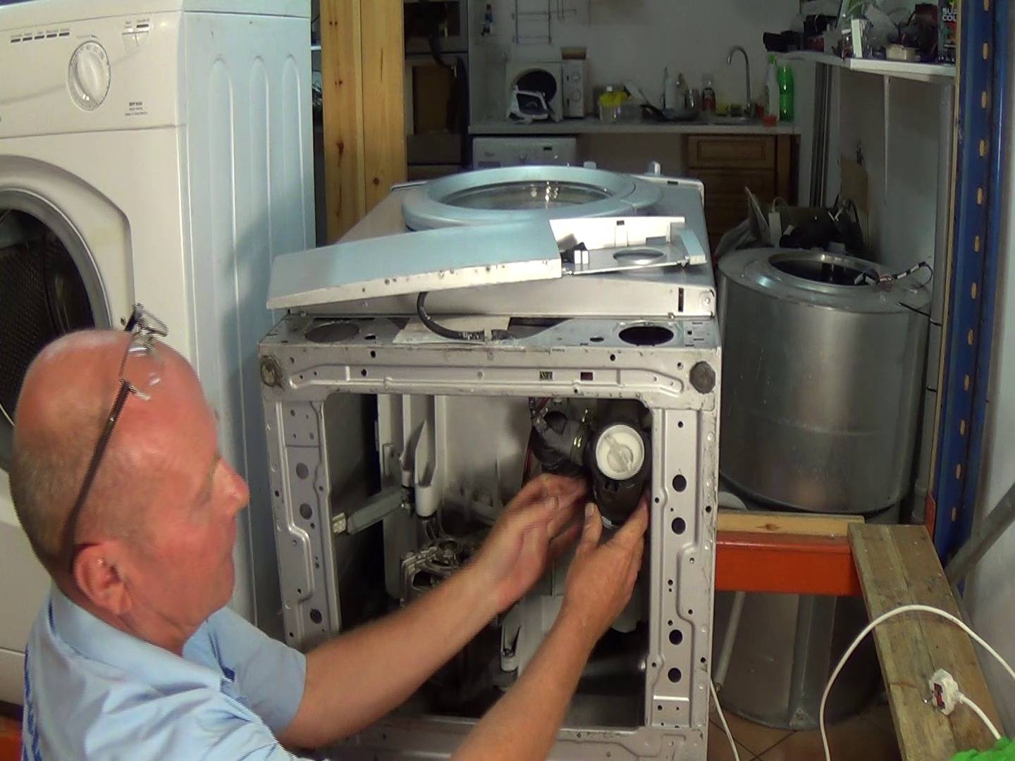Замена сливного шланга в стиральной машине