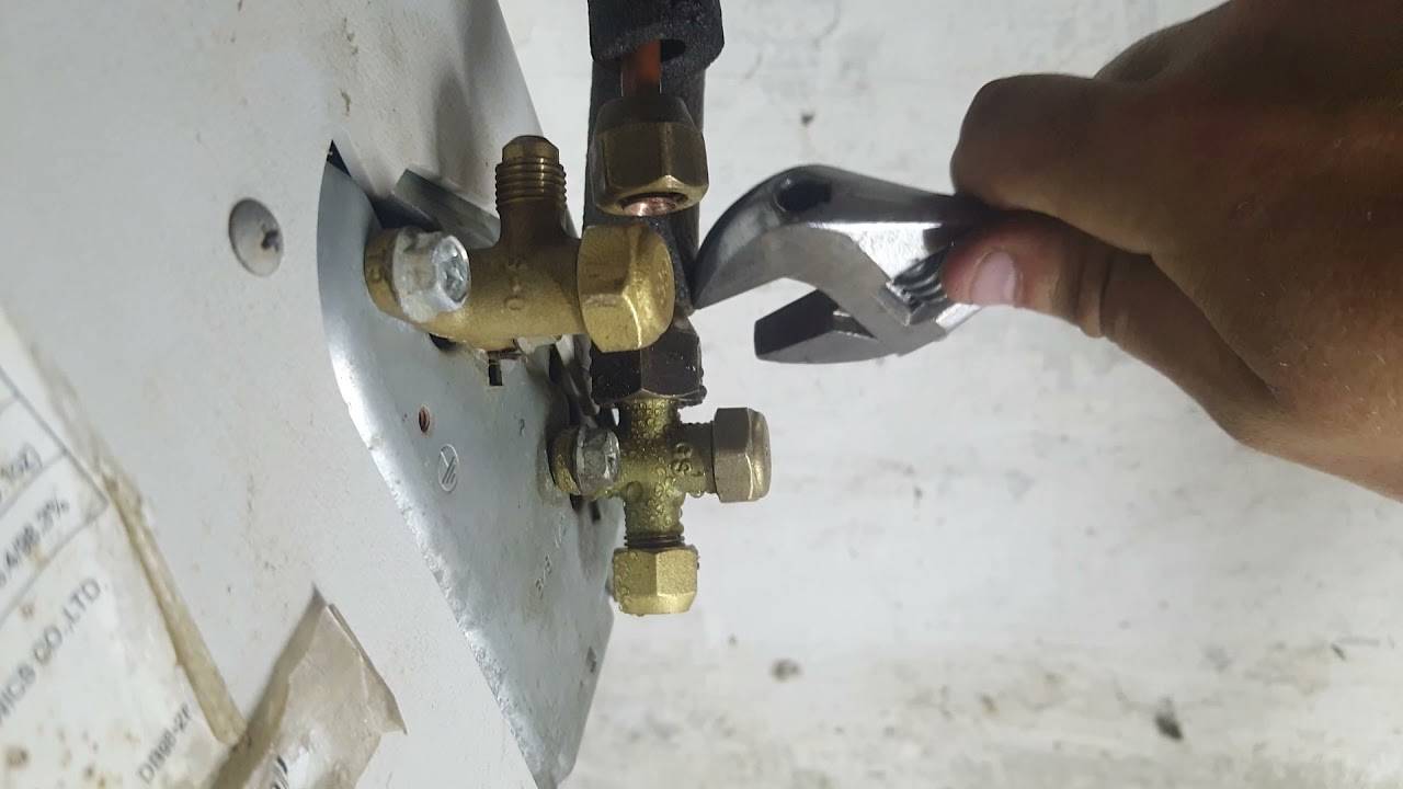 Как демонтировать кондиционер своими руками: пошаговая инструкция с фото и видео