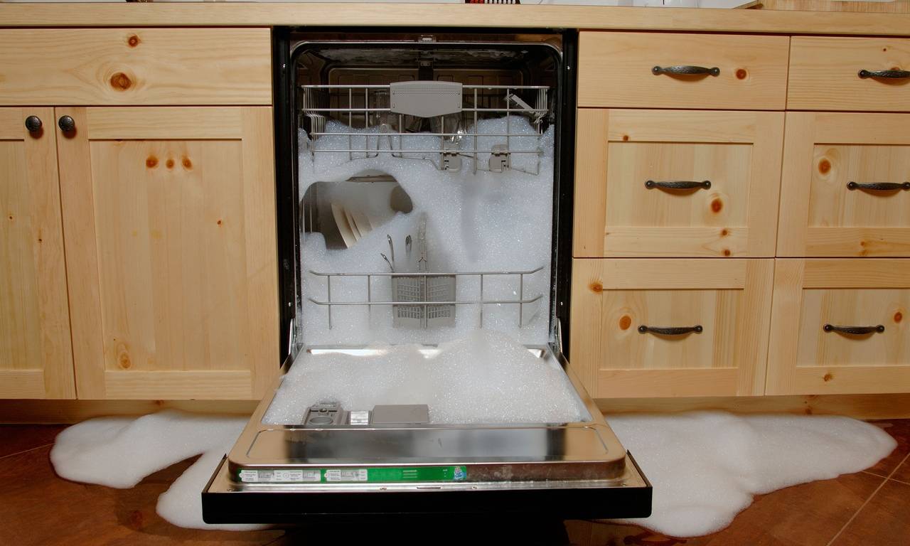 Как перезагрузить посудомоечную машину после внезапной остановки