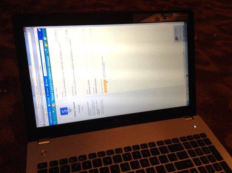 Перевернулся экран компьютера или ноутбука, что делать?
