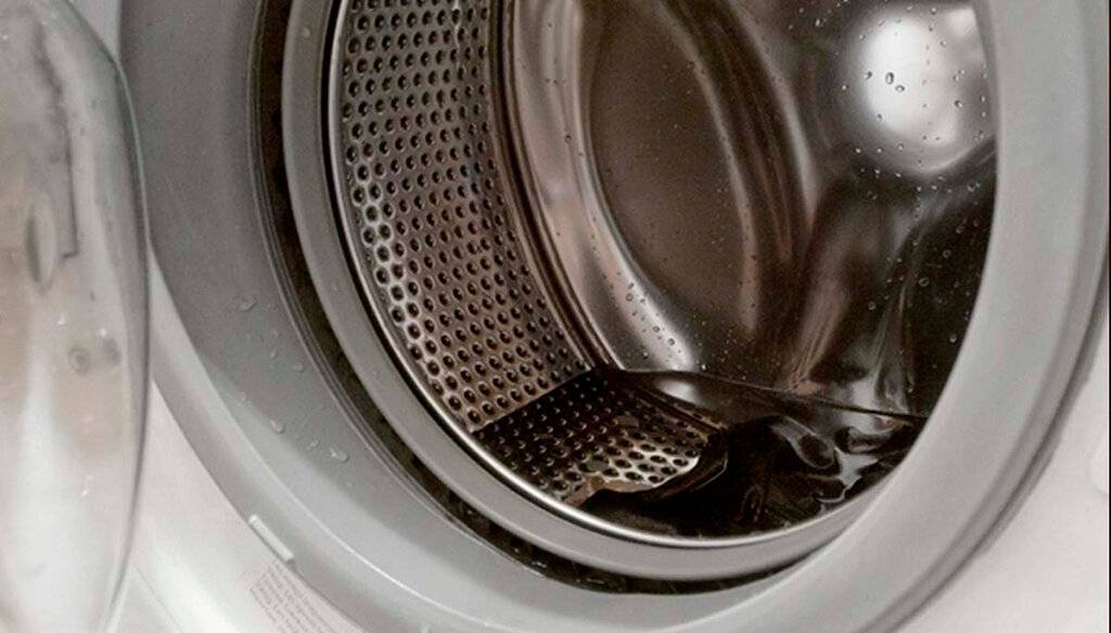 Причины появления воды в барабане стиральной машины и методы их устранения
