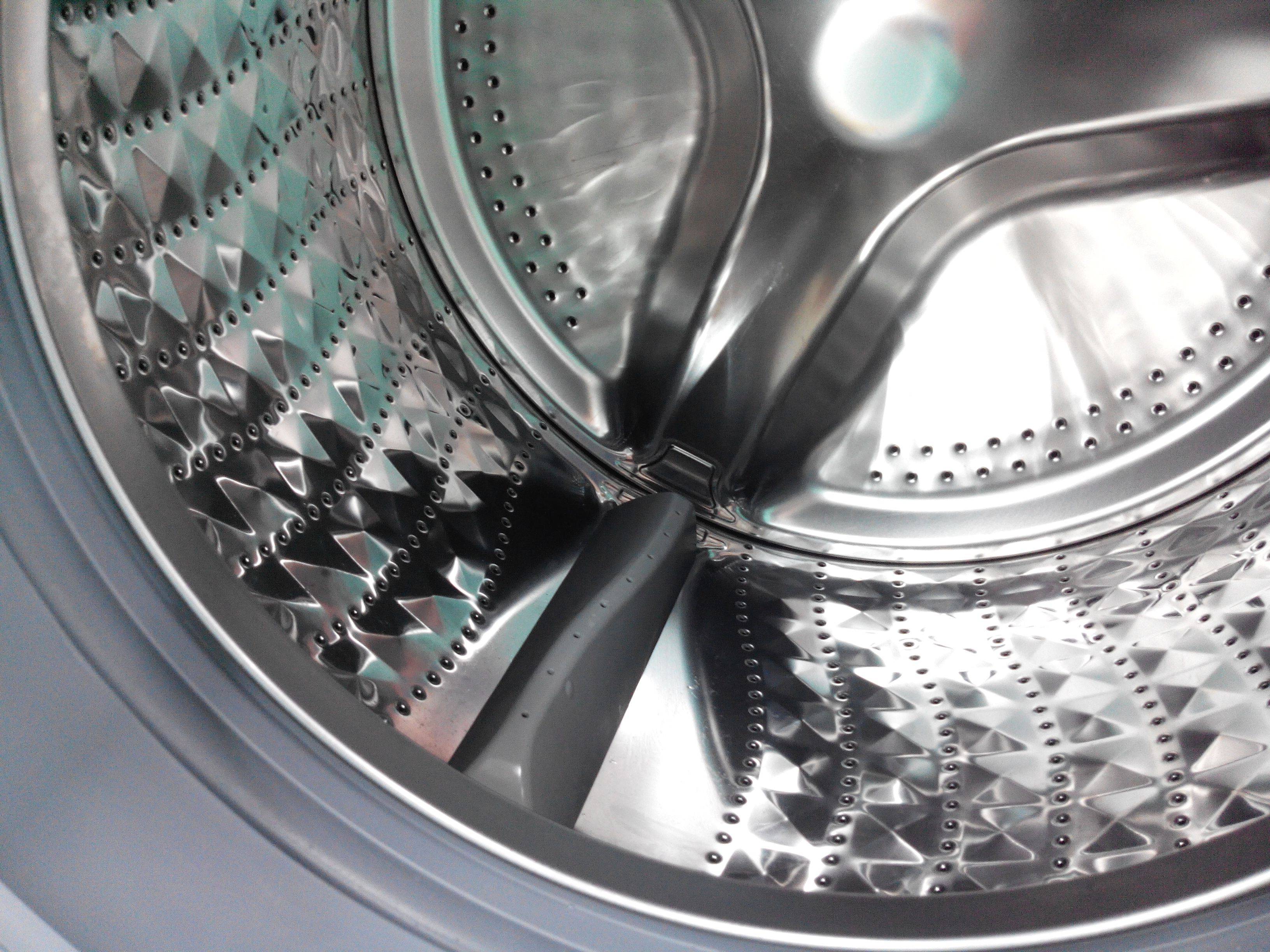 Пластиковый барабан в стиральной машине — ваша техника