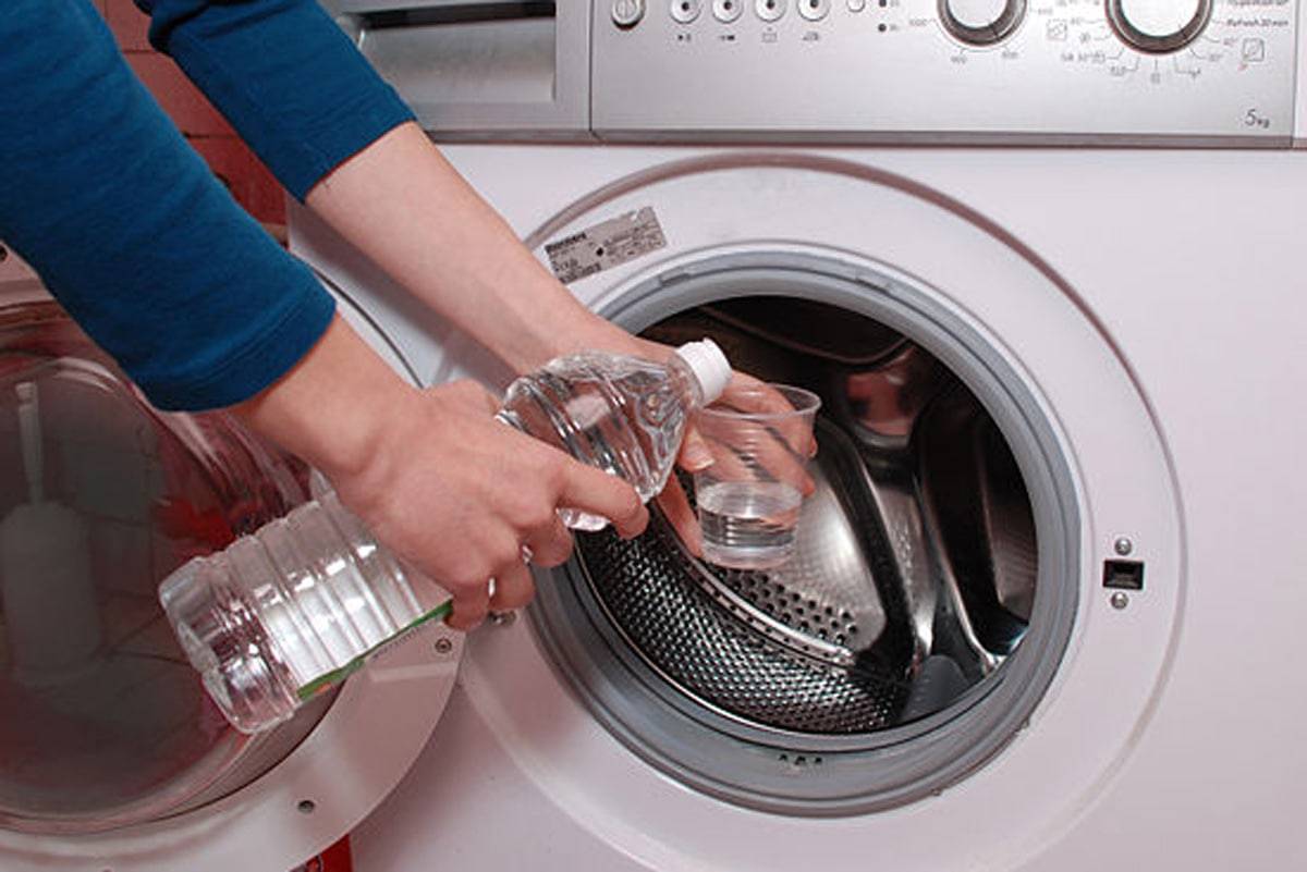 Как чистить стиральную машину от накипи обычным столовым уксусом