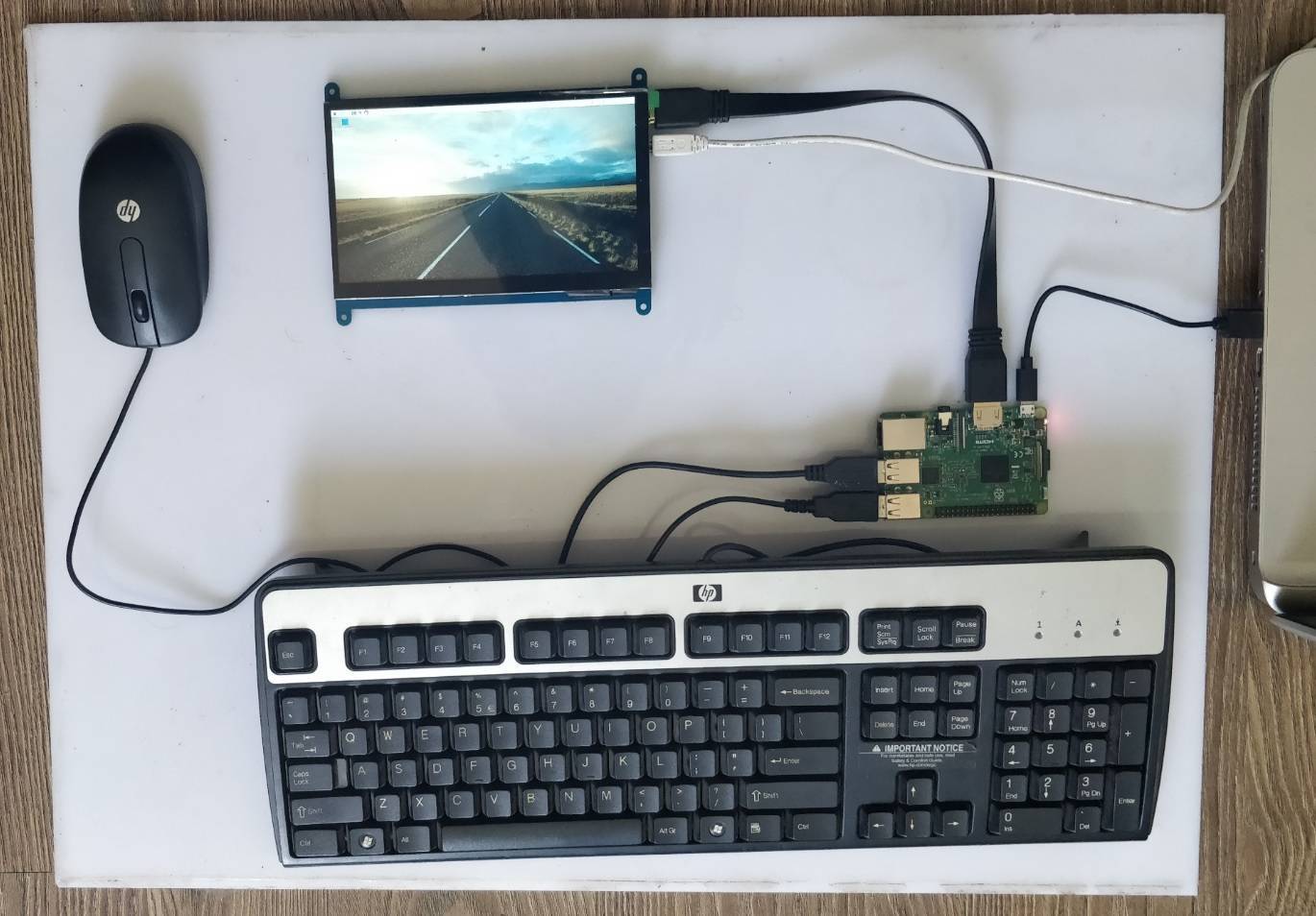 Как подключить клавиатуру к ноутбуку, можно ли это сделать, установка внешней дополнительной usb или беспроводной клавиатуры