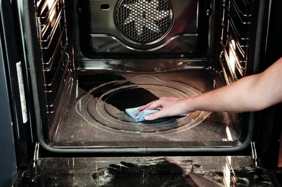 Гидролизная очистка духовки: что это такое, плюсы и минусы