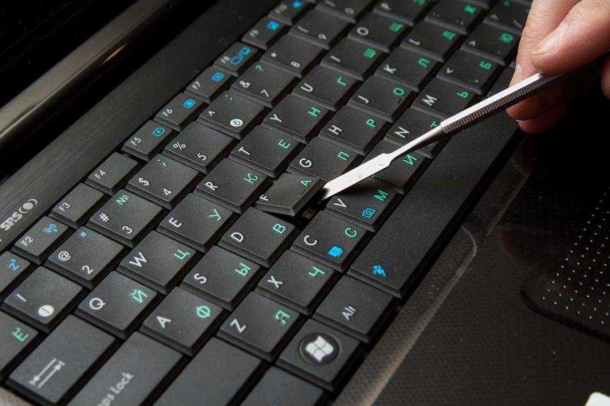 Как почистить клавиатуру в домашних условиях - на компьютере или ноутбуке
