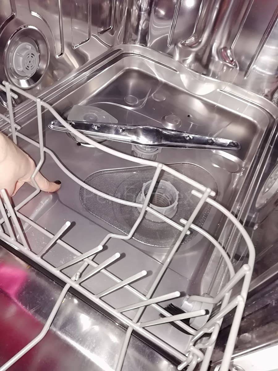 Почему посудомоечная машина плохо моет посуду?