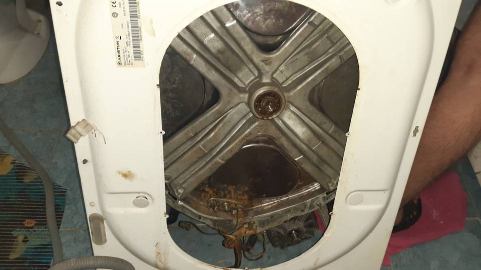 Замена подшипника в стиральной машине аристон своими руками