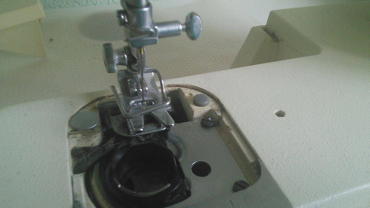 Ремонт швейной машины: как отремонтировать бытовую или промышленную машинку