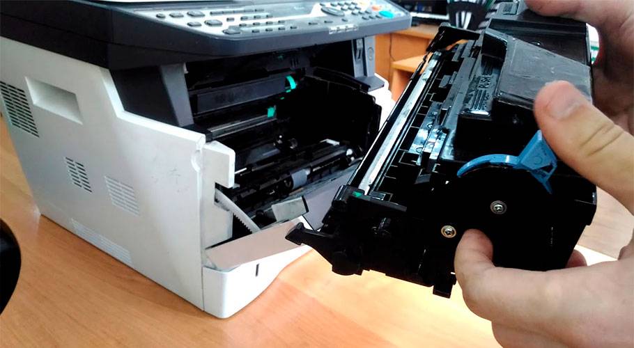 Как правильно вставить картридж в принтер? | ремпринт