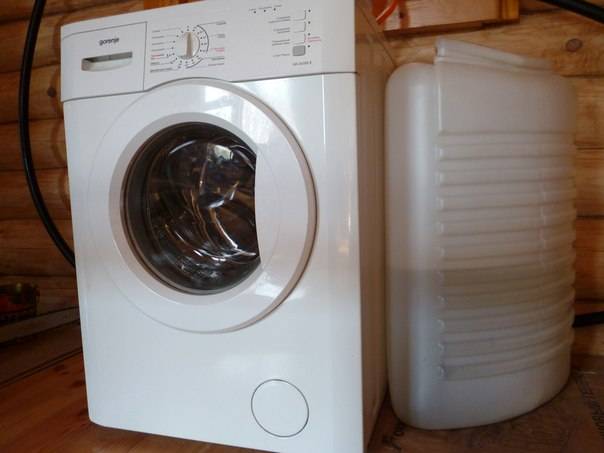 Какая стиральная машина подойдет для сельской местности или деревни? вариант с баком