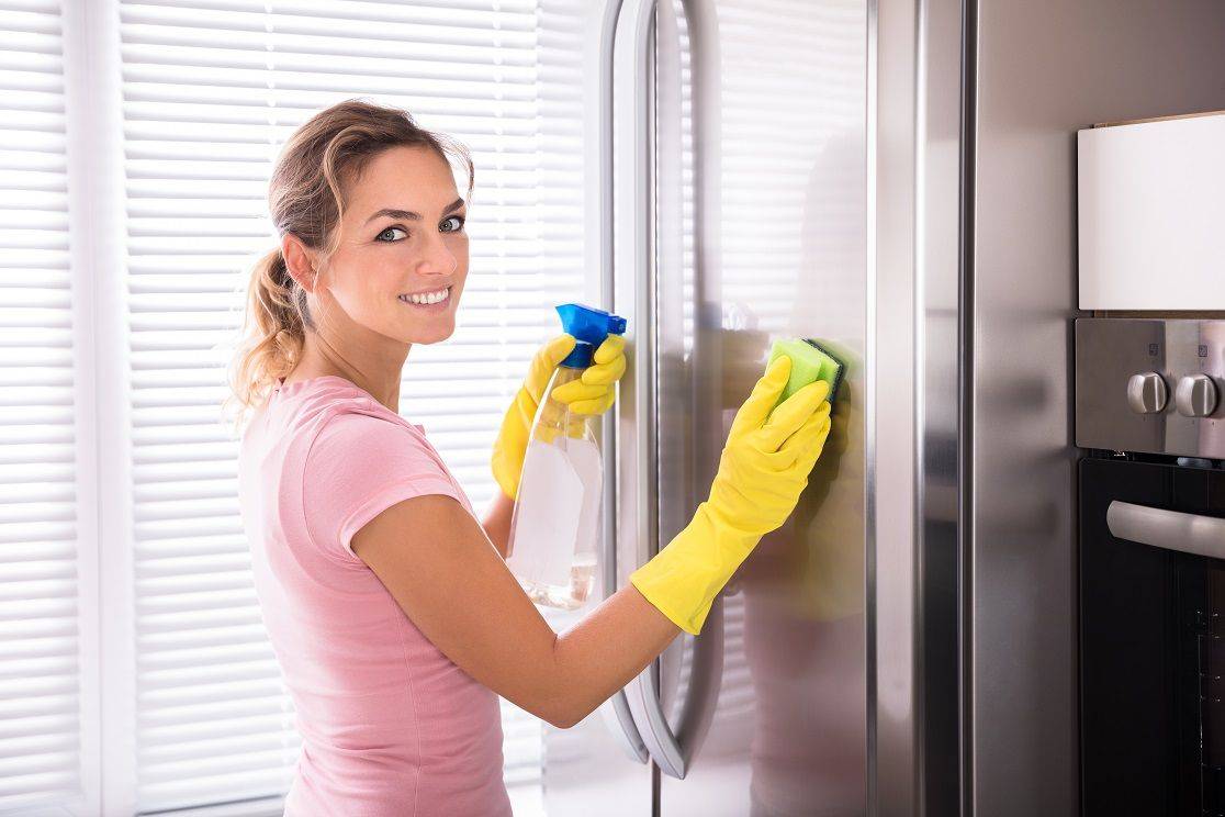 Как помыть новый холодильник перед первым использованием и что для этого нужно
