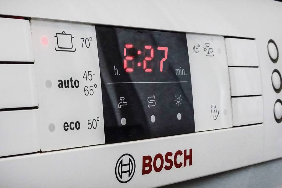 Коды ошибок посудомоечных машин bosch: неисправности и способы устранения, пмм мигает индикатор подачи воды, при включении щелкает, расшифровка