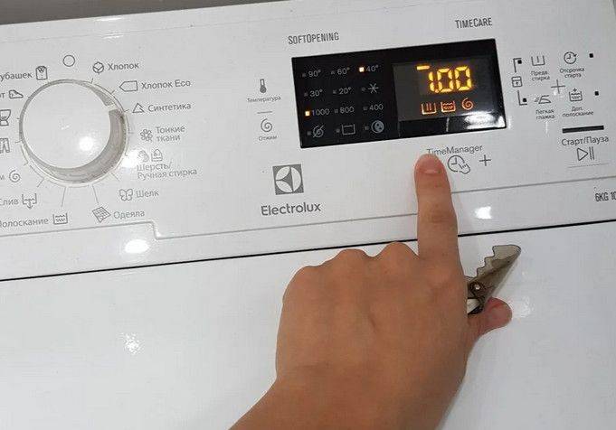 Что делать, если стиральная машина не набирает нужные обороты в режиме отжима белья -