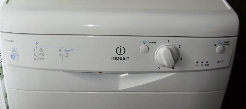 Посудомоечная машина indesit dsg 0517