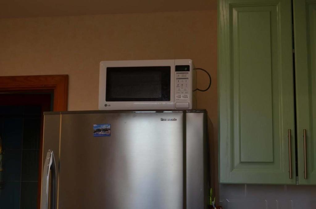 Установка телевизора на холодильник