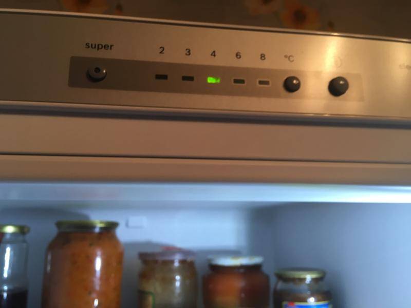 Холодильник bosch моргает лампочка alarm