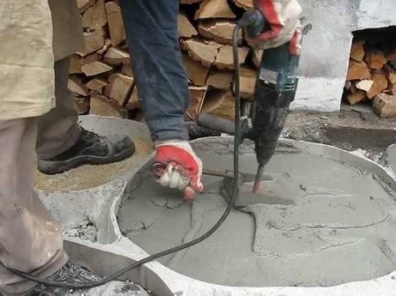 Вибратор для бетона своими руками из перфоратора и дрели